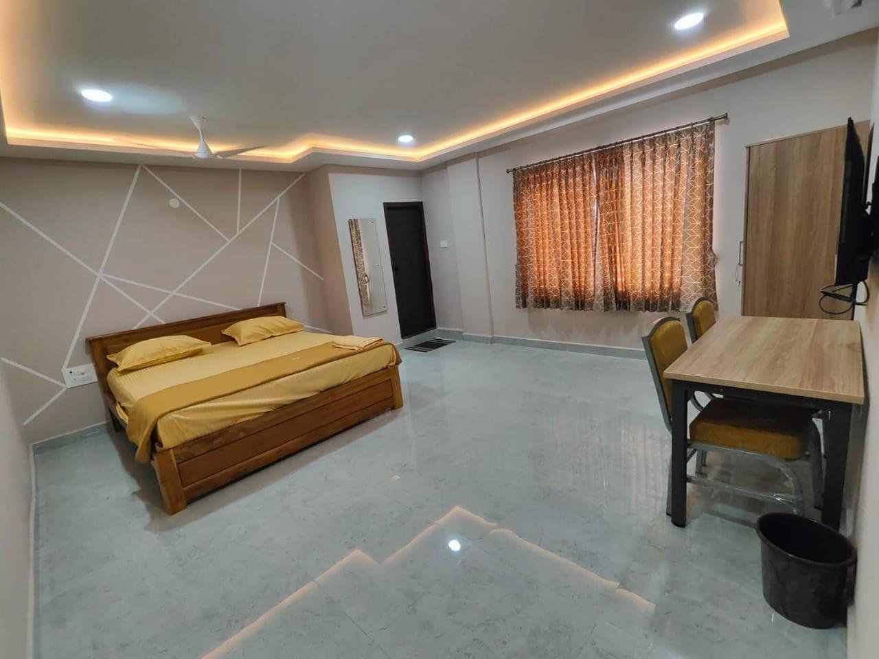 Sri Abirami Mahal Hotel Tiruvannāmalai Екстериор снимка